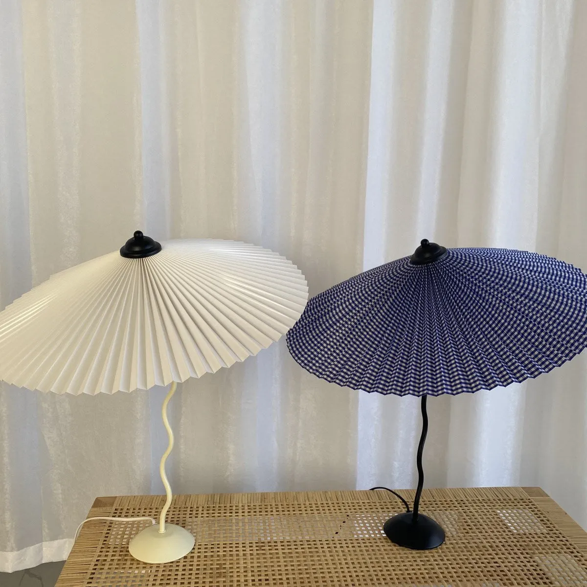 White Pleated Vintage Table Lamp