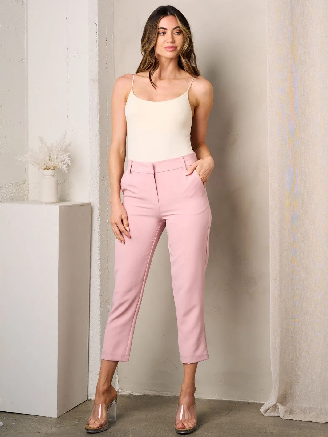 WOMEN'S BUTTON CLOSURE POCKETS CROP PANTS