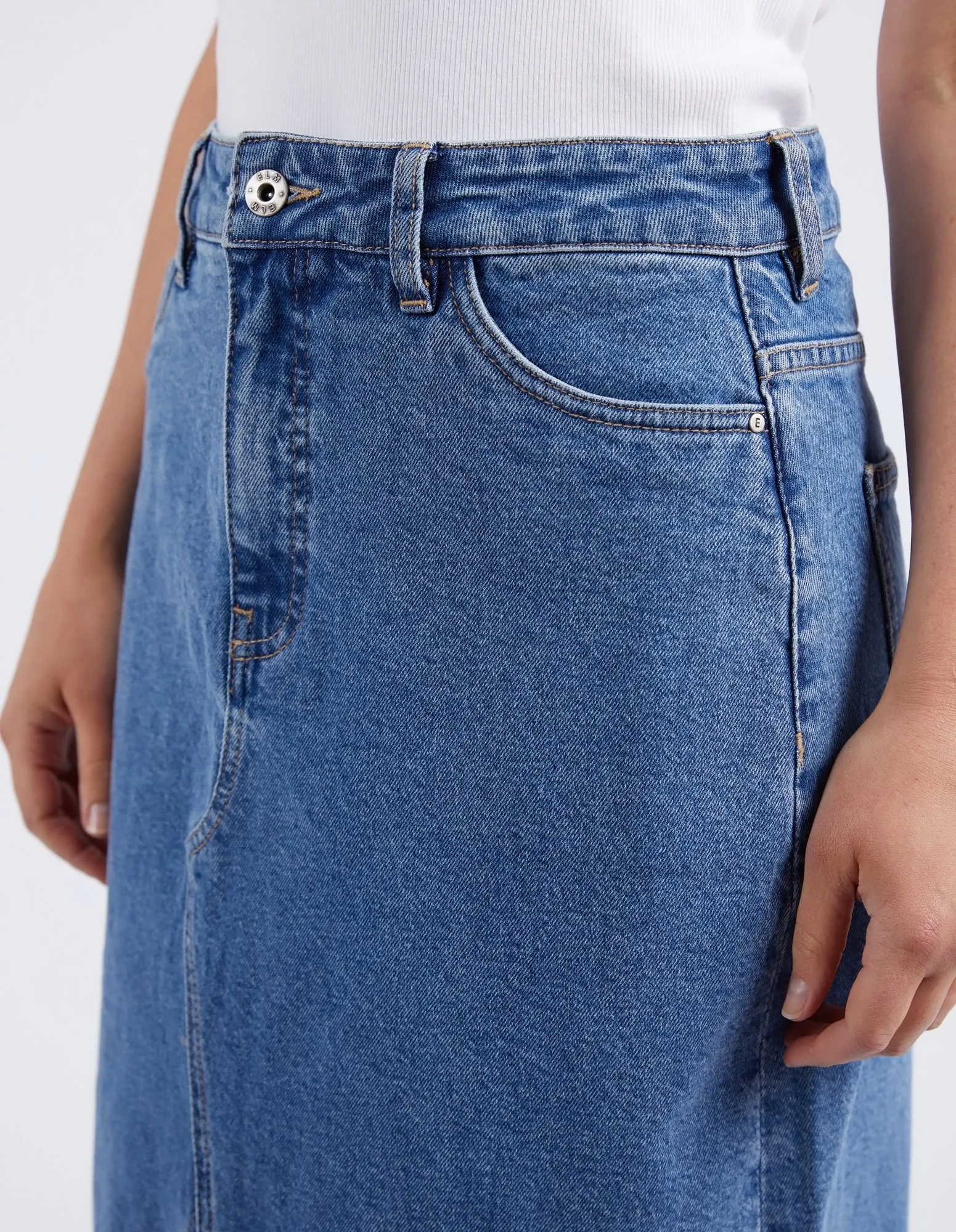 ZOE MIDI DENIM SKIRT || BLUE